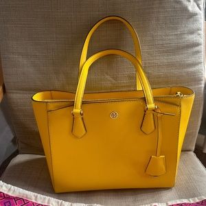 Tory Burch Robinson Tote Medium Saffiano Leather Yellow